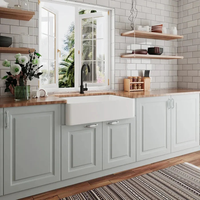 Farmhouse Apron Front Kitchen Sink – Large Single Bowl Fireclay Sink with Bottom Grid & Strainer